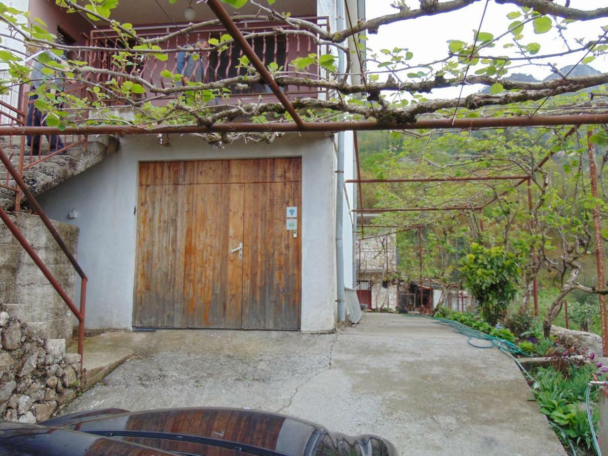 Studio And Winery Kalimut Virpazar Exterior foto